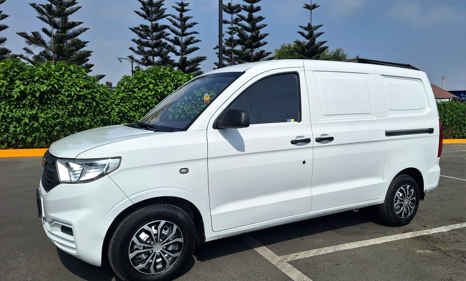 Chevrolet N400 Panel 2023 en venta en Lima