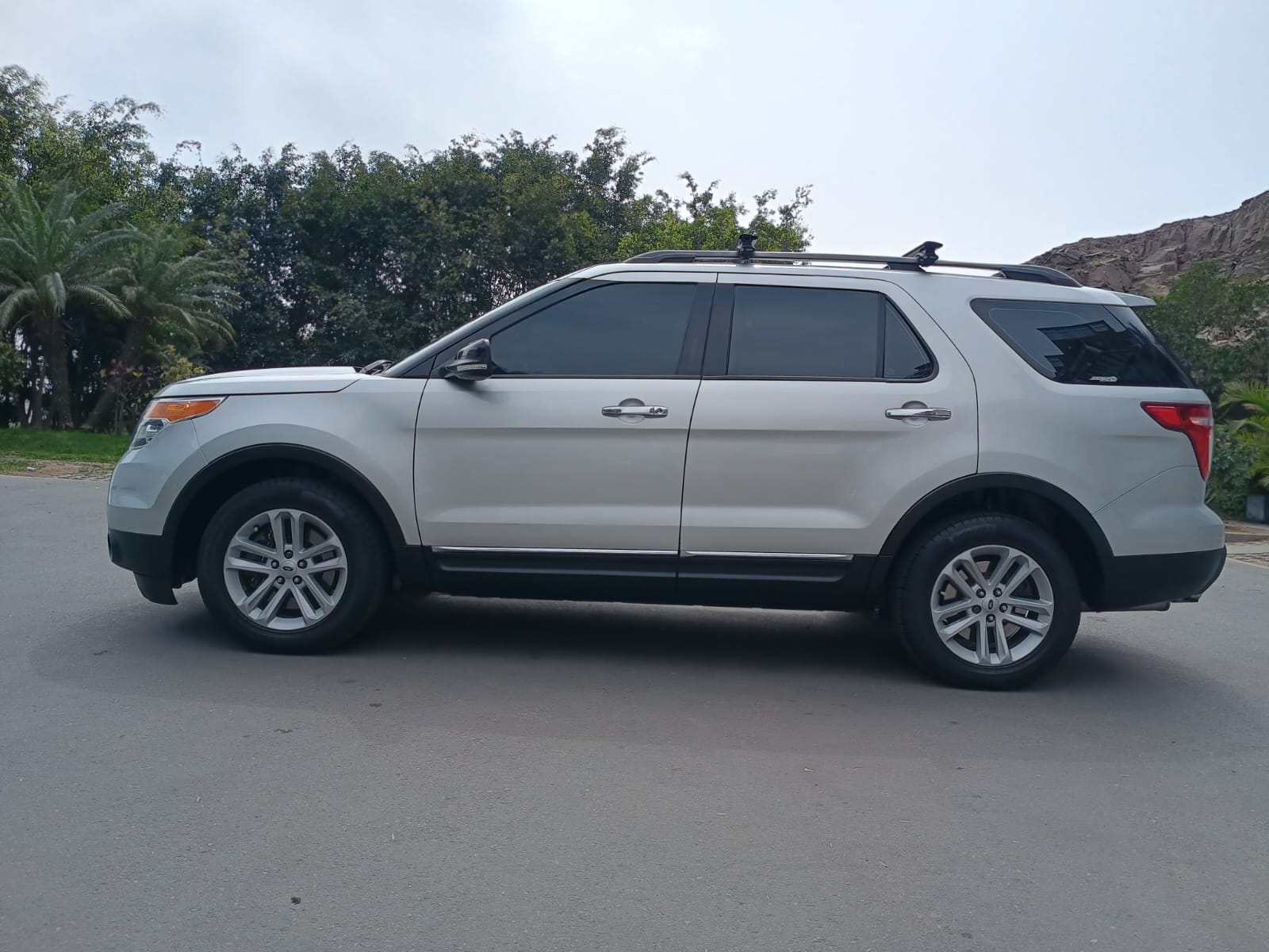Ford Explorer XLT 2015 en venta en Lima