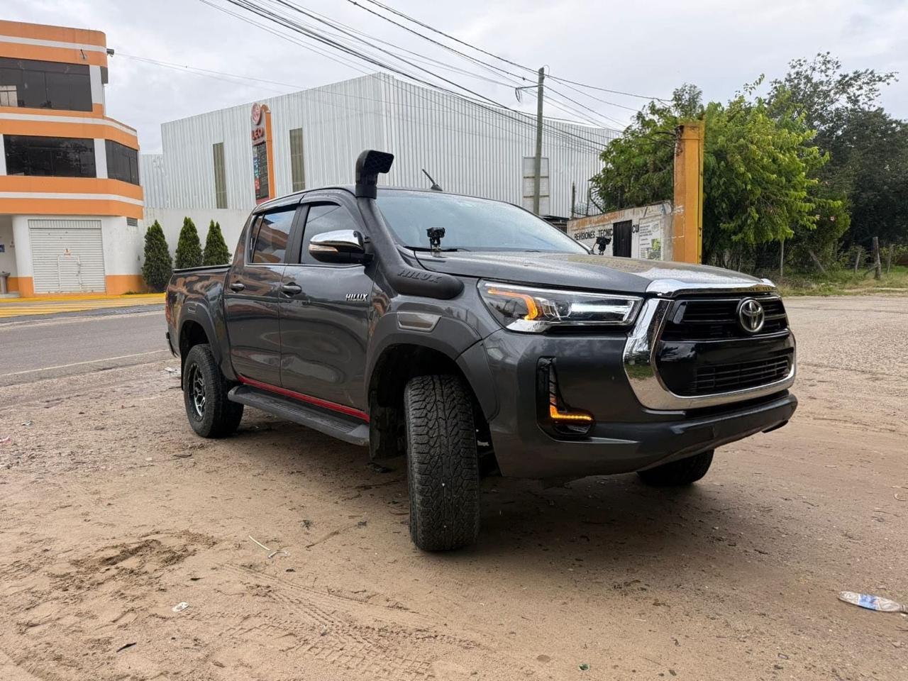 Toyota Hilux 2018 en venta en Lima